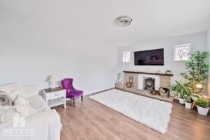 Sitting Room- click for photo gallery